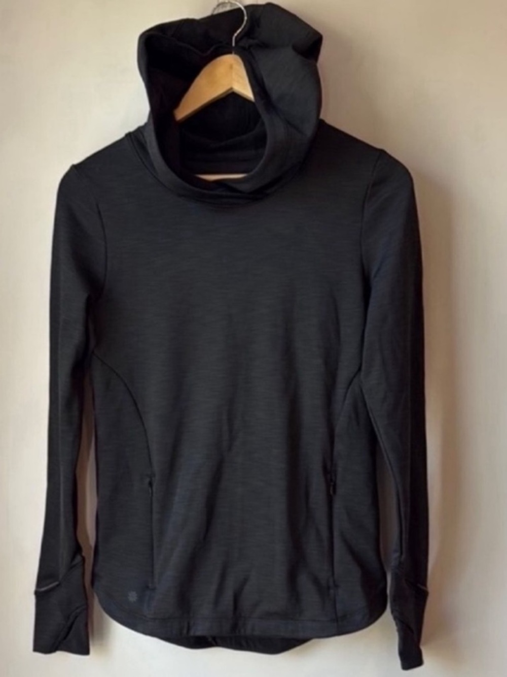 Athleta Long Sleeve Stowe Hoodie 2.0 Top